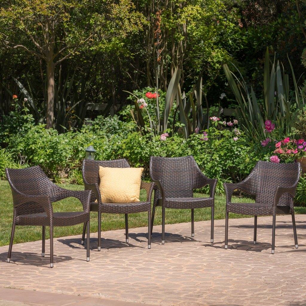 Outdoor Mix Mocha Wicker Stacking Dining Chairs (Set Of 4)